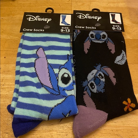 Disney Stitch 2 pair crew socks. One size. 9-13 Unisex  NWT - Picture 2 of 3